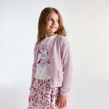 كارديغان بتخريمات، باللون البنفسجي للفتيات.